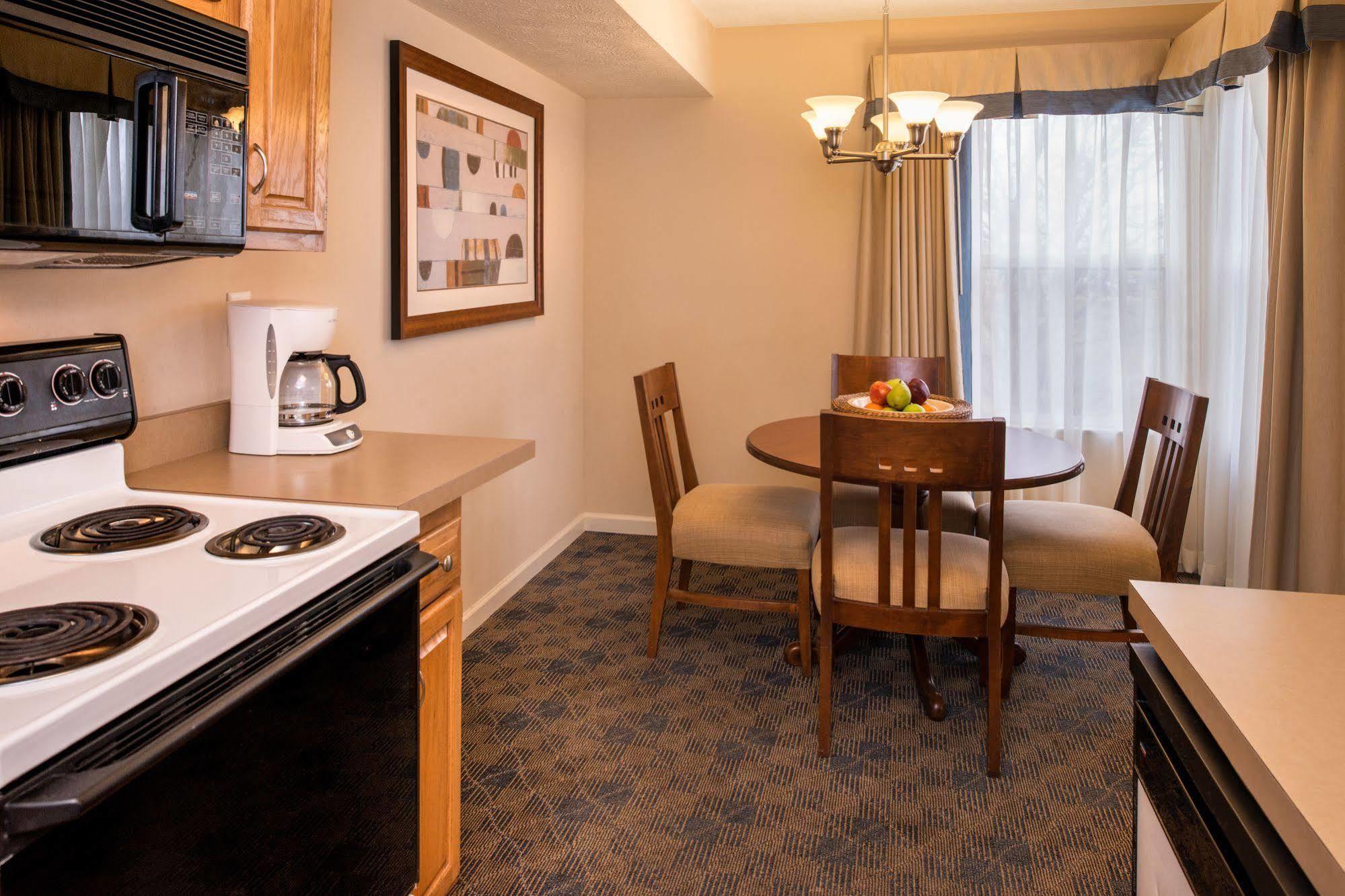 קולומבוס Charwood Suites מראה חיצוני תמונה